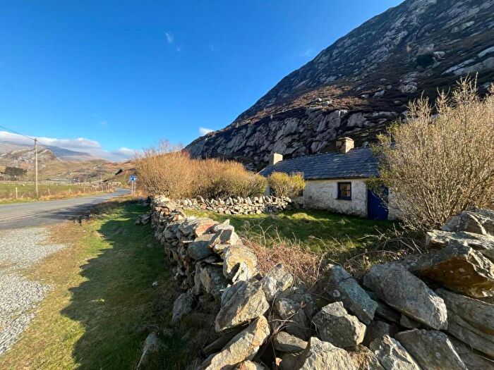 House For Sale In Nantlle, LL54