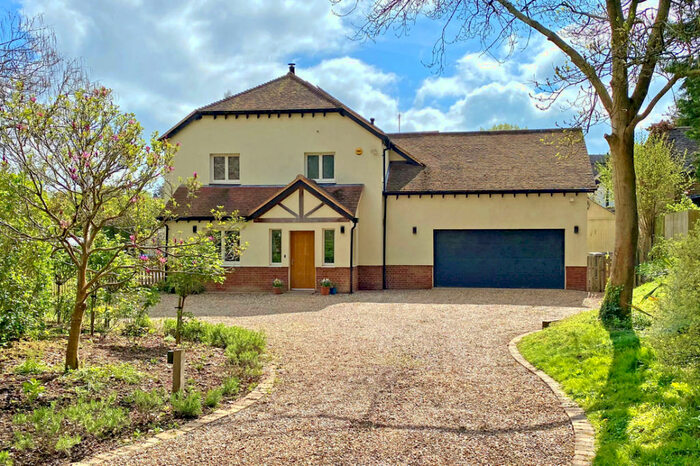 5 Bedroom Detached House For Sale In Checkendon, Reading, RG8