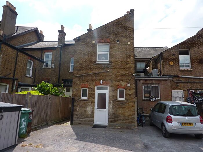 1 Bedroom Studio To Rent In Stafford Road, Wallington, SM6
