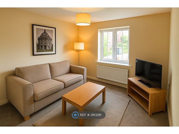 6 Bedroom Semi-Detached House To Rent In Denbigh Avenue, Worksop, S81