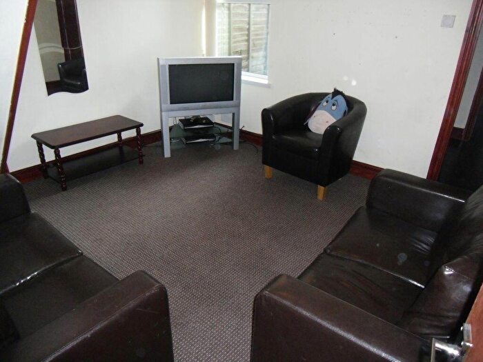 4 Bedroom House To Rent In Hubert Road, B29