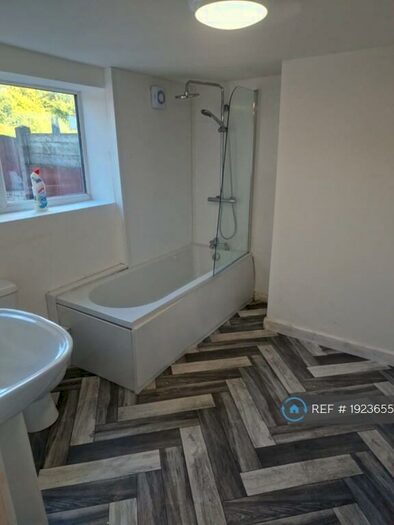 4 Bedroom Terraced House To Rent In New Station Rd Swinton, Rotherham, S64