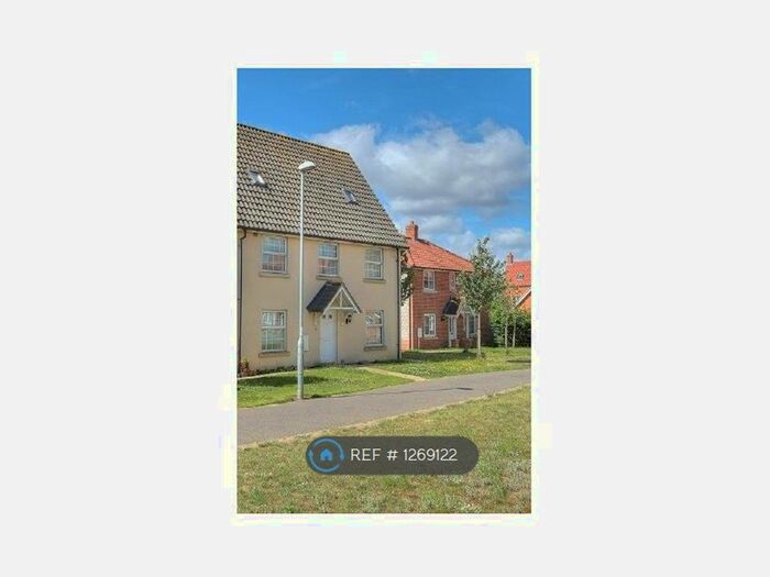 4 Bedroom Semi-Detached House To Rent In Oriole Drive, Cringleford, Norwich, NR4