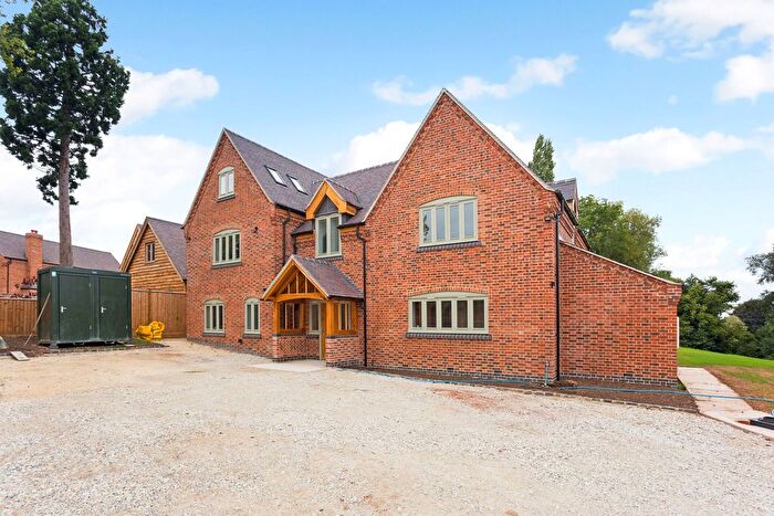4 Bedroom Detached House For Sale In Cropthorne, Pershore, WR10