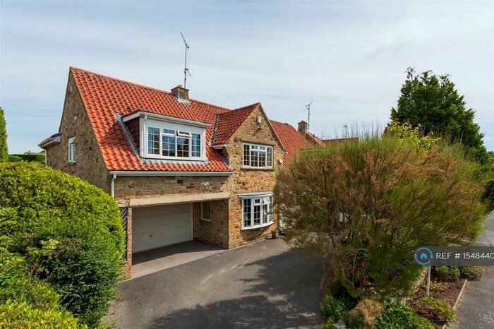 4 Bedroom Detached House To Rent In Millbeck Green, Collingham, Wetherby, LS22