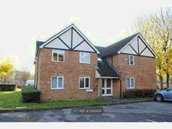 1 Bedroom Flat To Rent In Goosander Court, Colindale NW9