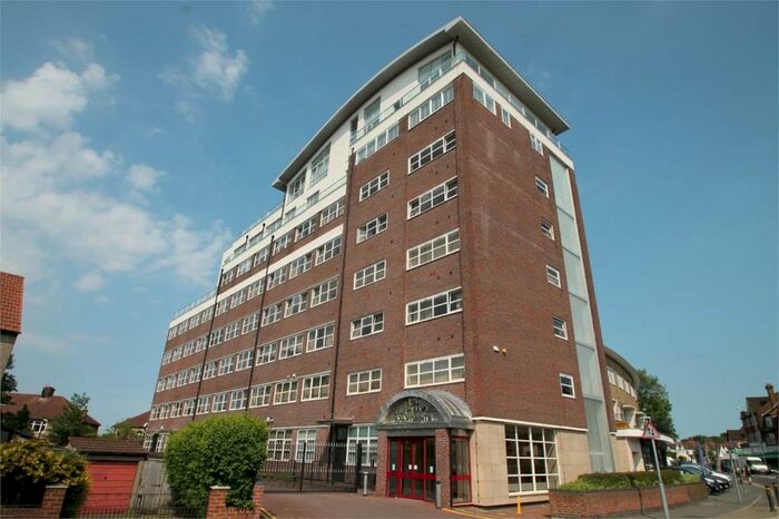 1 Bedroom Flat To Rent In Croydon Road, Beckenham, Kent, BR3