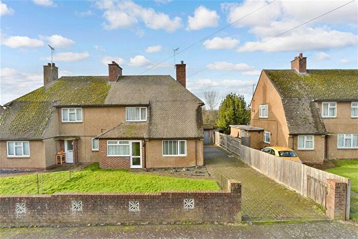 3 Bedroom Semi Detached House For Sale In Fairfield Terrace, Hamstreet, Ashford, Kent, TN26