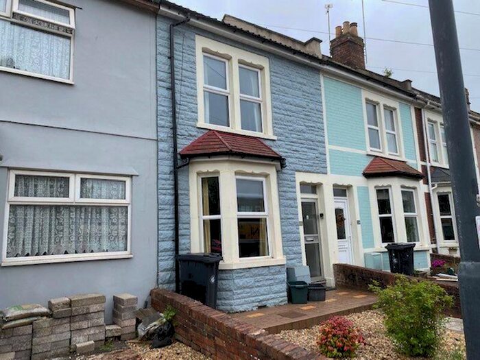 2 Bedroom Terraced House To Rent In Newbridge Road, Bristol, BS4
