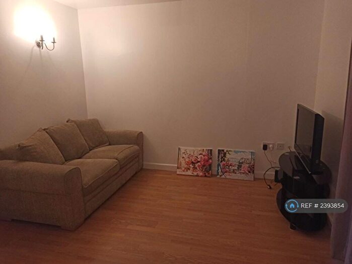 1 Bedroom Flat To Rent In Saent House, Sutton Coldfield, B72