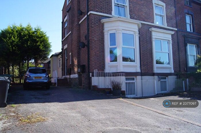 2 Bedroom Flat To Rent In Grange Mount, Oxton, CH43