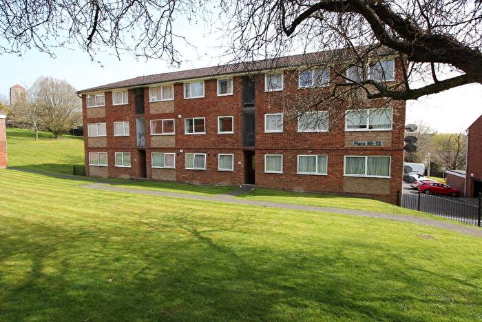 2 Bedroom Flat To Rent In Windsor Drive, High Wycombe, HP13