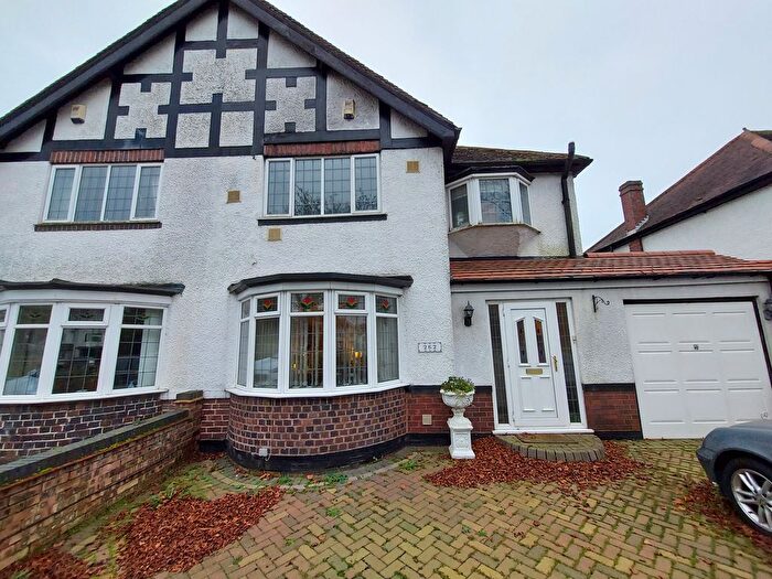 3 Bedroom Property To Rent In Sutton Road, Walsall, WS5