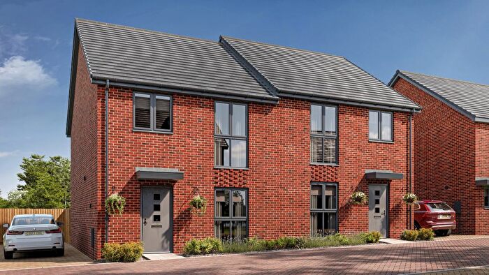 4 Bedroom End Of Terrace House For Sale In Meadow Lane, Shirebrook, NG20