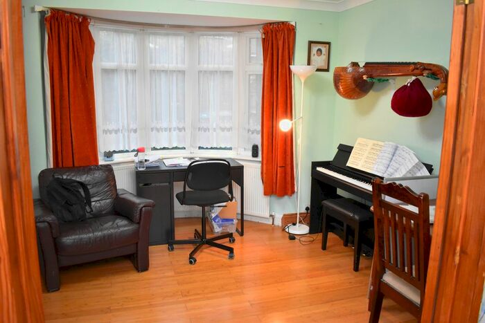 3 Bedroom Terraced House To Rent In Dudley Road, South Harrow, Harrow, HA2