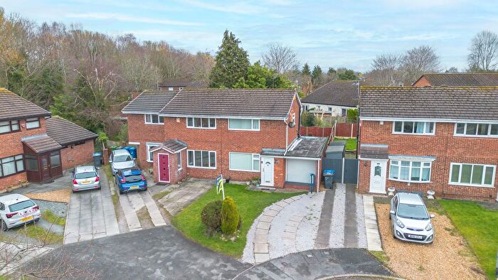 2 Bedroom Semi Detached House For Sale In Mayfair Close, Great Sankey, WA5