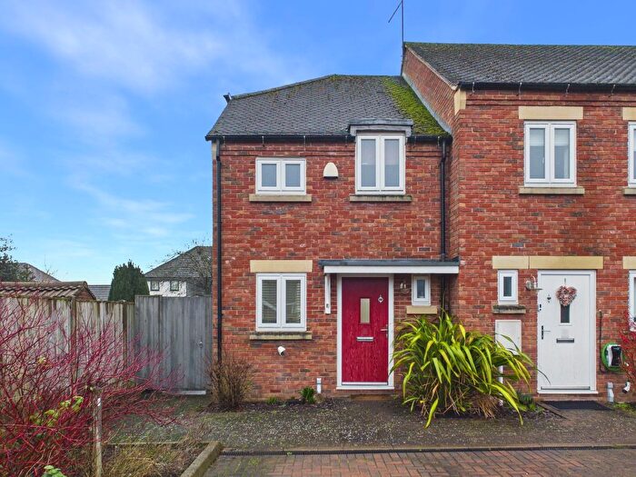 2 Bedroom Terraced House For Sale In Rosedale Lane, Ravenshead, Nottingham, NG15