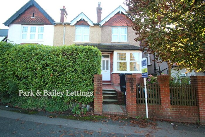 2 Bedroom Ground Maisonette To Rent In Bedroom Ground Floor Maisonette In Whyteleafe, CR3