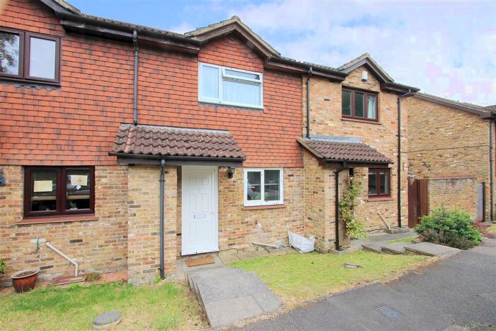 2 Bedroom Terraced House To Rent In Gell Close, Ickenham, UB10