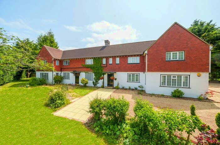 7 Bedroom Detached House For Sale In Whatlington Road, Battle, TN33