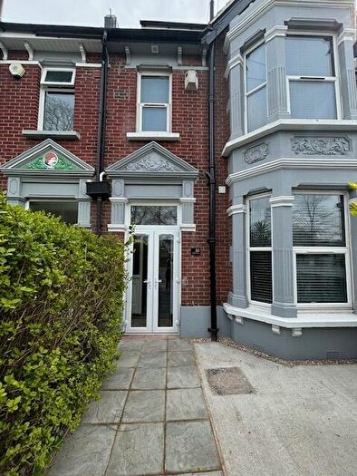 1 Bedroom House Of Multiple Occupation To Rent In Northern Parade, Portsmouth, Hampshire, PO2