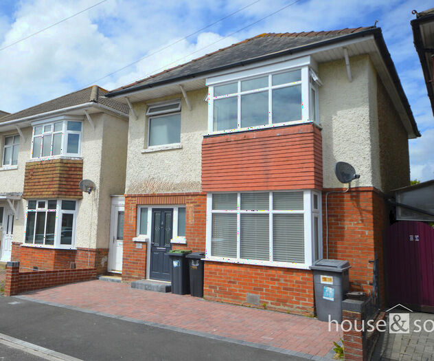 3 Bedroom Detached House To Rent In Elmes Road, Moordown, BH9