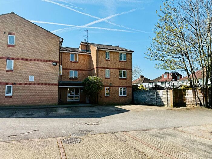 2 Bedroom Flat For Sale In Brewery Close, Harrow Road, Wembley, HA0