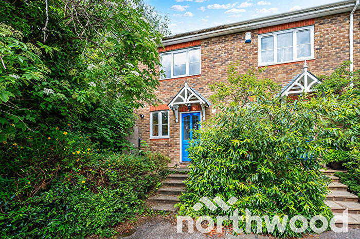 2 Bedroom Terraced House To Rent In Picton Place, Surbiton, Kingston Upon Thames, KT6