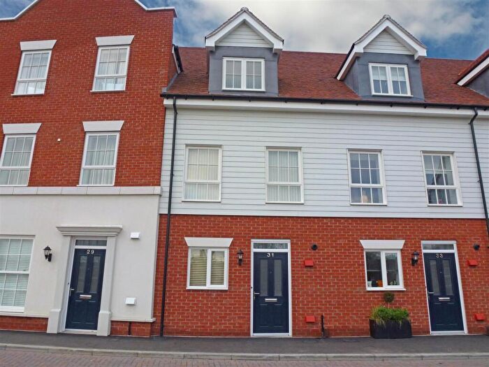 4 Bedroom Terraced House To Rent In Westwood Drive, Canterbury, Kent, CT2
