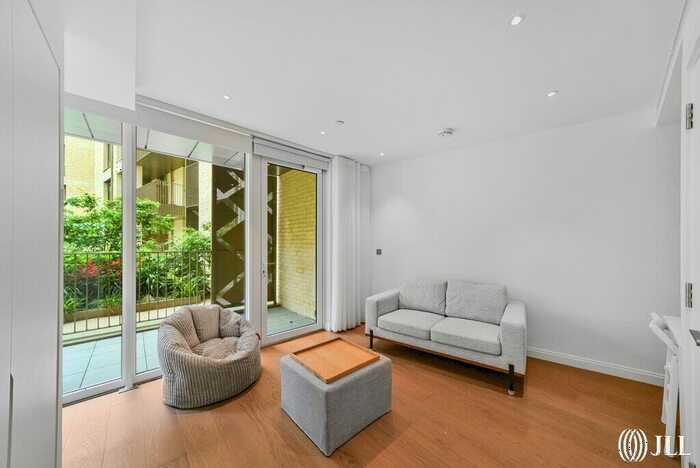 Apartment To Rent In Oval Village London, SE11