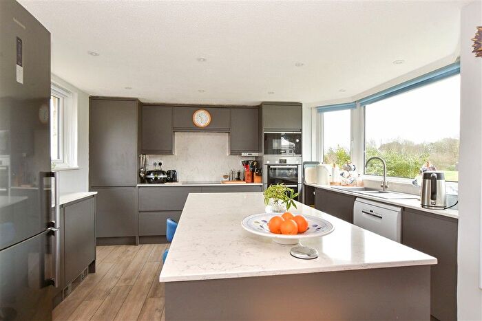 3 Bedroom Chalet For Sale In Colmar Way, Totland Bay, Isle Of Wight, PO39