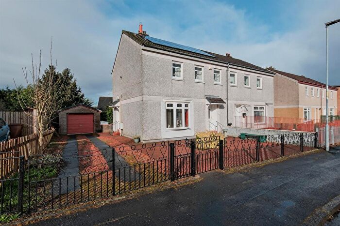 3 Bedroom Property For Sale In Woodside Crescent, Newmains, Wishaw, ML2