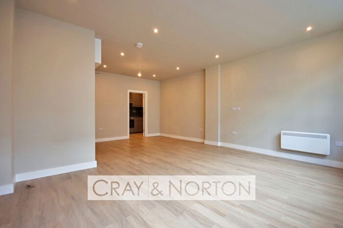 Studio To Rent In North End, Croydon, CR0