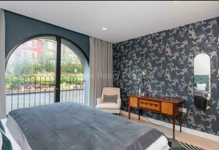 4 Bedroom Terraced House To Rent In London, London, NW5