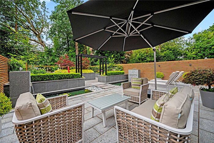 5 Bedroom Semi-Detached House To Rent In Courtside Close, Cheadle, Greater Manchester, SK8