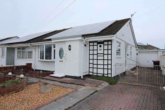 2 Bedroom Semi-Detached Bungalow For Sale In Lazenby Avenue, Fleetwood, Lancashire, FY7