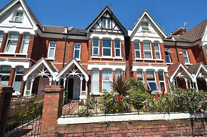 1 Bedroom Flat To Rent In Goldsmith Avenue, Southsea, PO4
