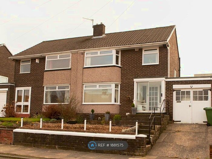 3 Bedroom Semi-Detached House To Rent In Thornton Crescent, Blaydon-On-Tyne, NE21