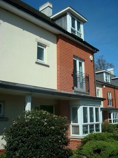 4 Bedroom End Of Terrace House To Rent In Palace Way, Old Woking, Woking, GU22