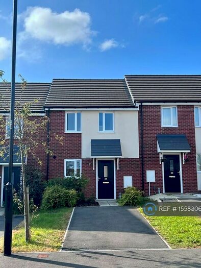 2 Bedroom Terraced House To Rent In Thompson Avenue, Doncaster, DN12