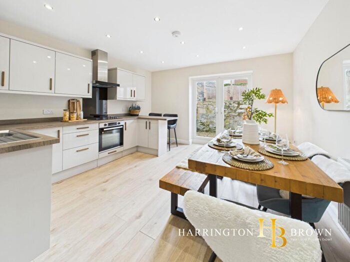 3 Bedroom Terraced House For Sale In Front Street, Burnopfield, NE16
