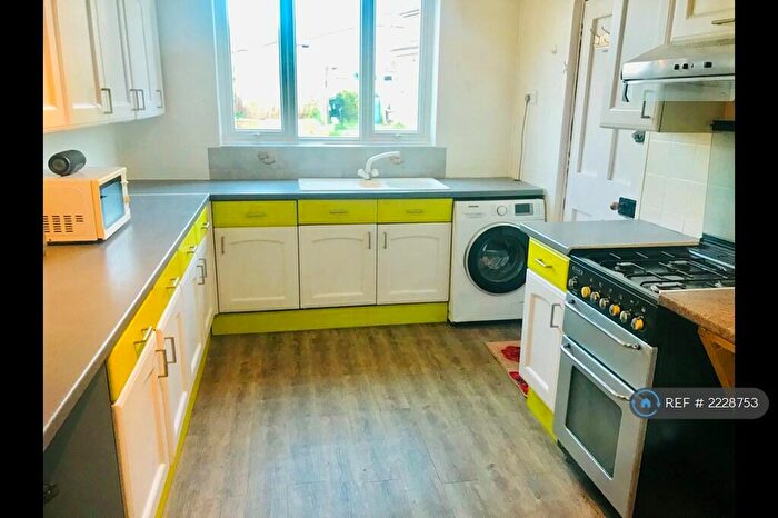 1 Bedroom Flat To Rent In Water Eaton Road, Milton Keynes, MK2