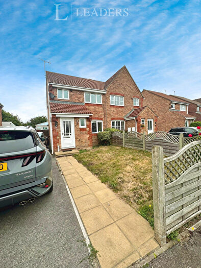 3 Bedroom Semi-Detached House To Rent In Silver Birch Drive, PO22