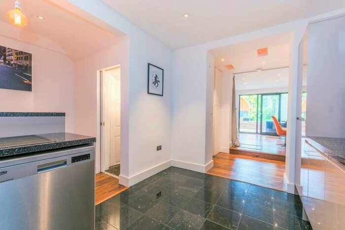 1 Bedroom Flat To Rent In St Pauls Road, Highbury And Islington, London, N1