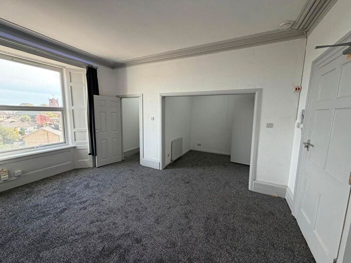 Studio To Rent In Southfield Road, Paignton, TQ3