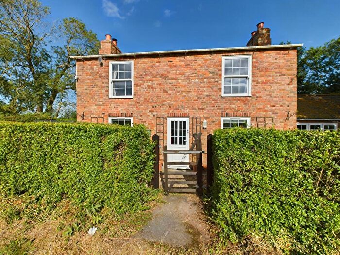 3 Bedroom Detached House For Sale In Wainfleet Road, Irby-In-The-Marsh, PE24