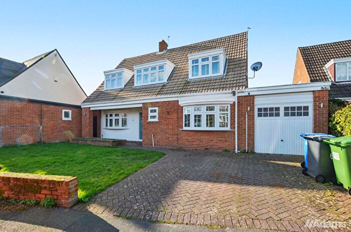 3 Bedroom Detached House For Sale In Langford, Hale Village, L24