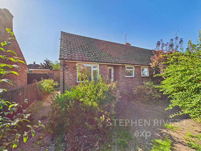 2 Bedroom Semi-Detached Bungalow For Sale In Pages Close, Stowmarket, IP14