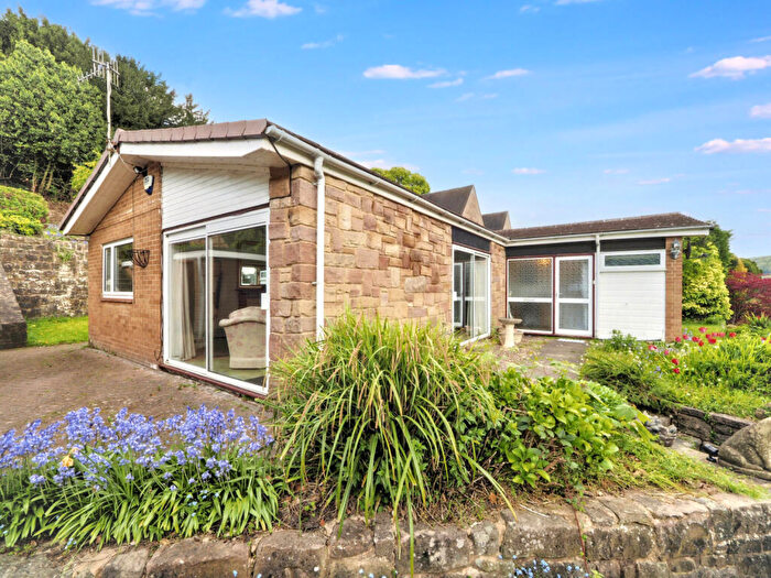3 Bedroom Bungalow For Sale In Lodge Drive, Belper, Derbyshire, DE56