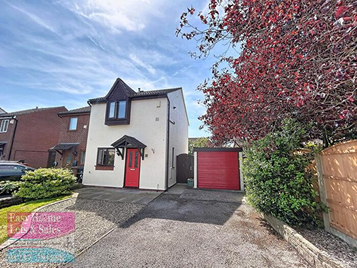 2 Bedroom Semi Detached House To Rent In Fernleigh, Leyland, PR26